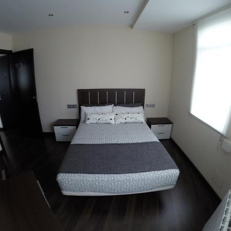 Coqueto apartamento de 2 habitaciones en zona estación tren Corunha Exterior foto
