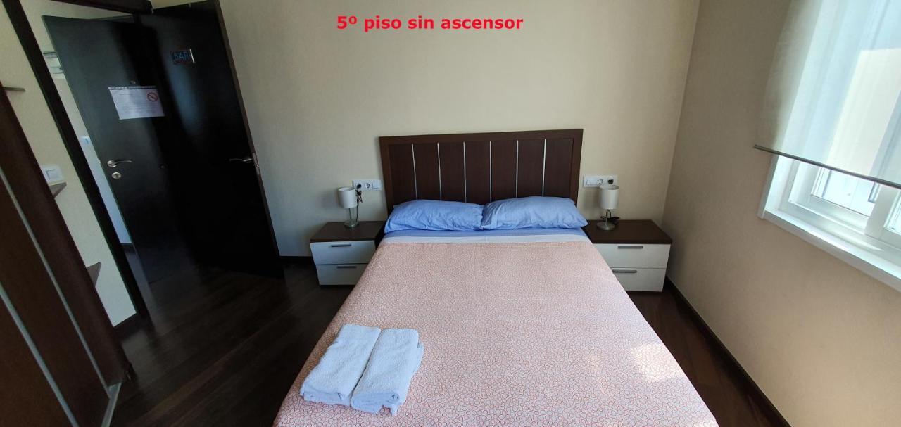Coqueto apartamento de 2 habitaciones en zona estación tren Corunha Exterior foto